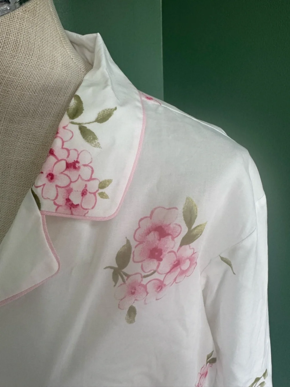NWT Oscar De La Renta pajamas - Picture 2 of 13